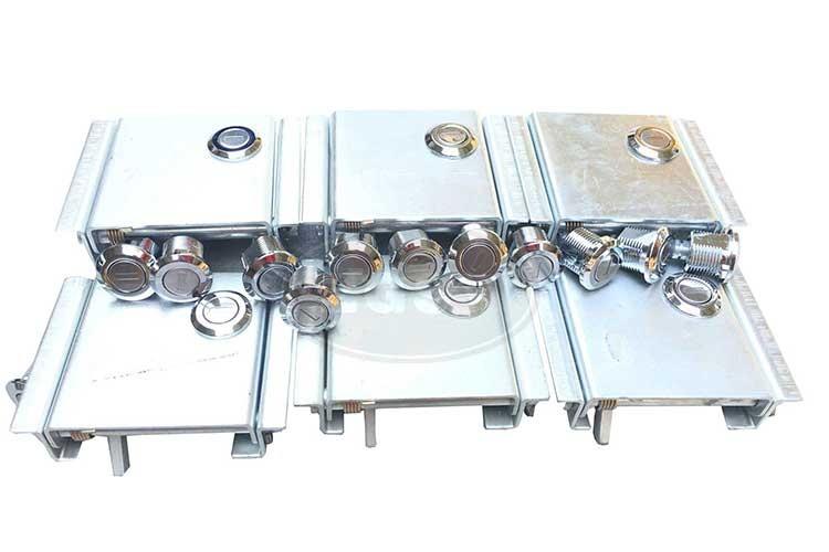 pc200/220/240/270-7/8發(fā)動(dòng)機(jī)罩鎖
